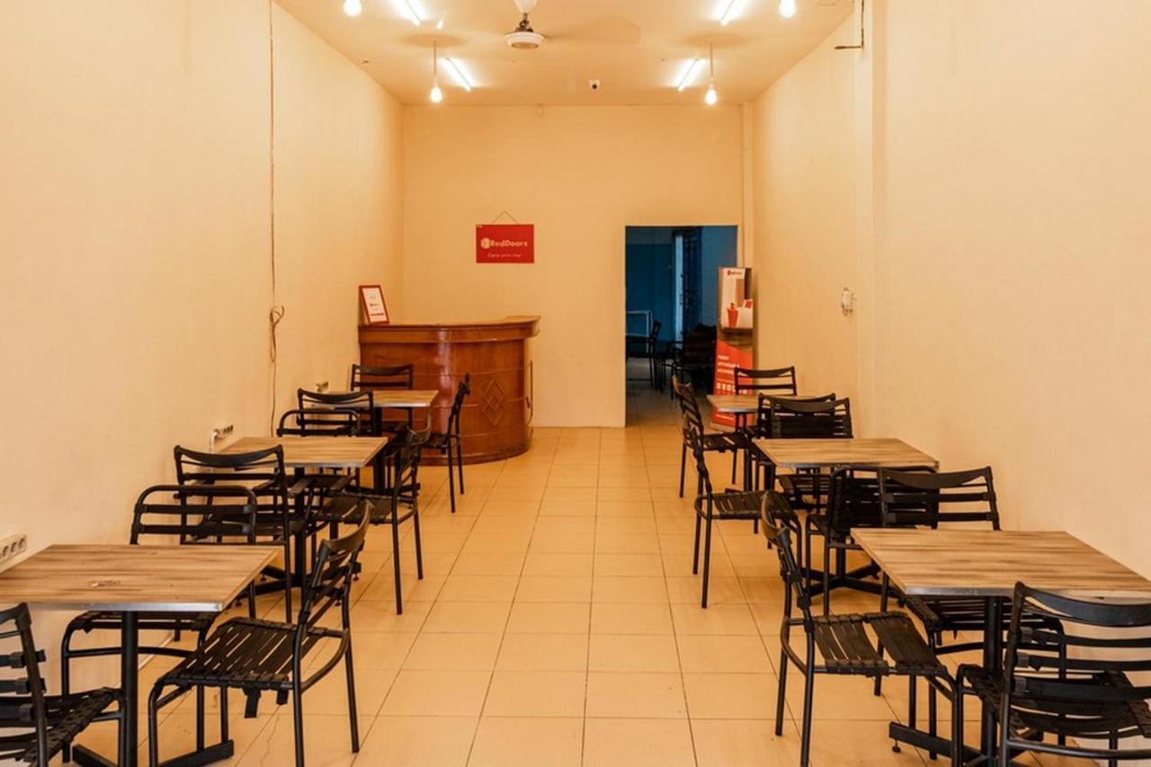 Reddoorz Syariah @ Jalan Setiabudi Medan 3 Eksteriør billede